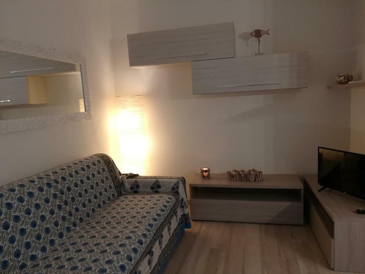 モネーリアCasa Annaアパートメント エクステリア 写真